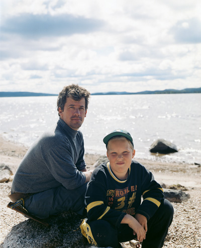 sami man with son